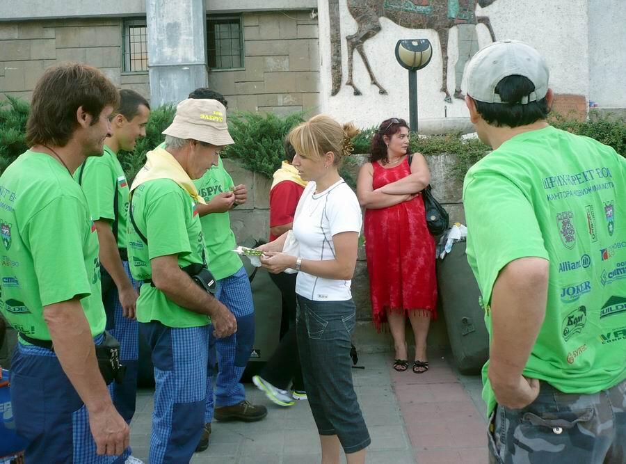 Десет алпинисти от АК „Трапезица 1957“ потеглиха за връх Елбрус в Кавказ
