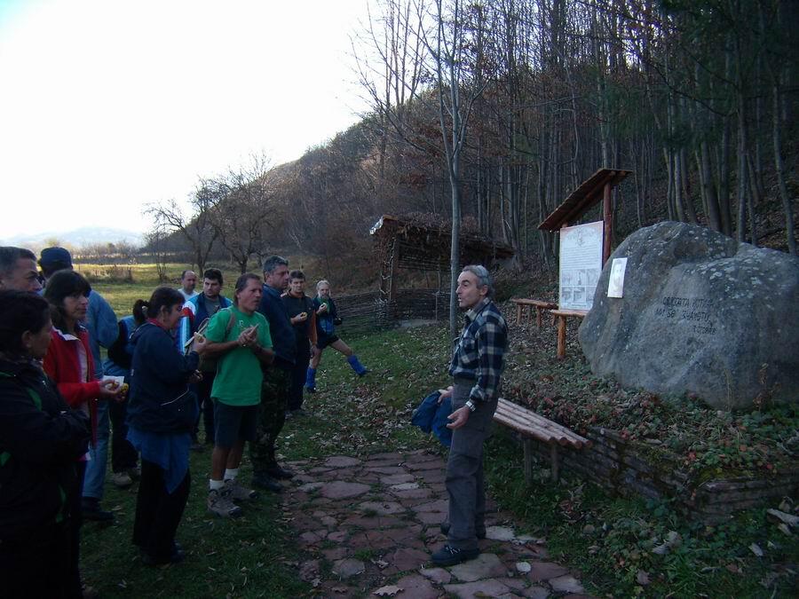 До Рибарица и хижа "Вежен"