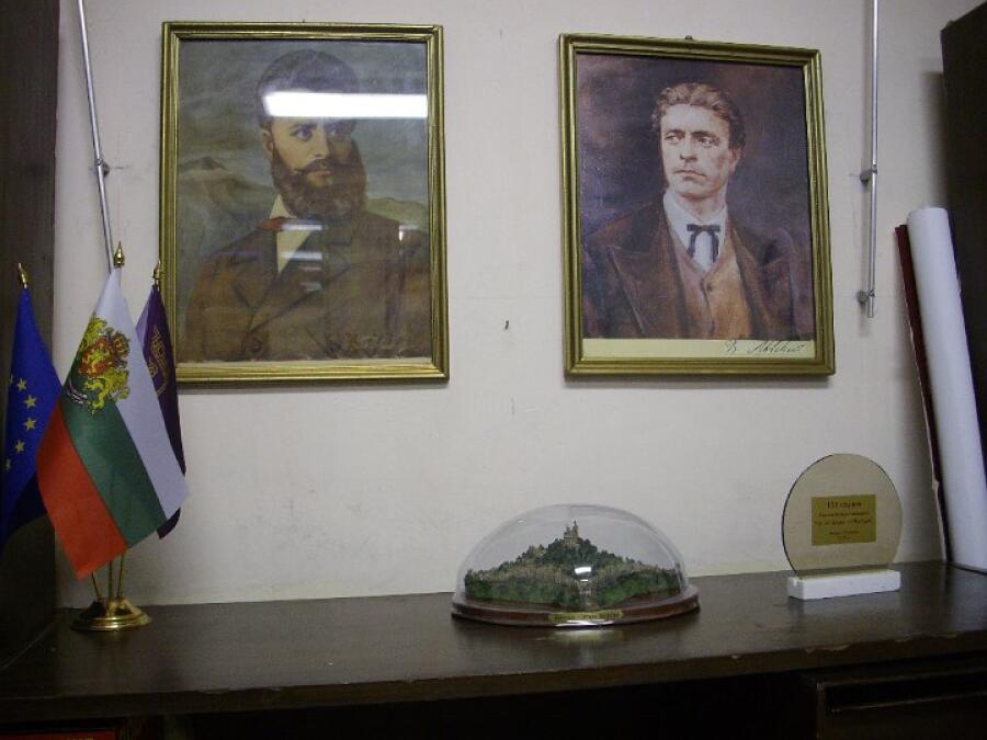 Туристическо дружество „Трапезица-1902“ бе представено пред членовете на Културен клуб на великотърновци в София