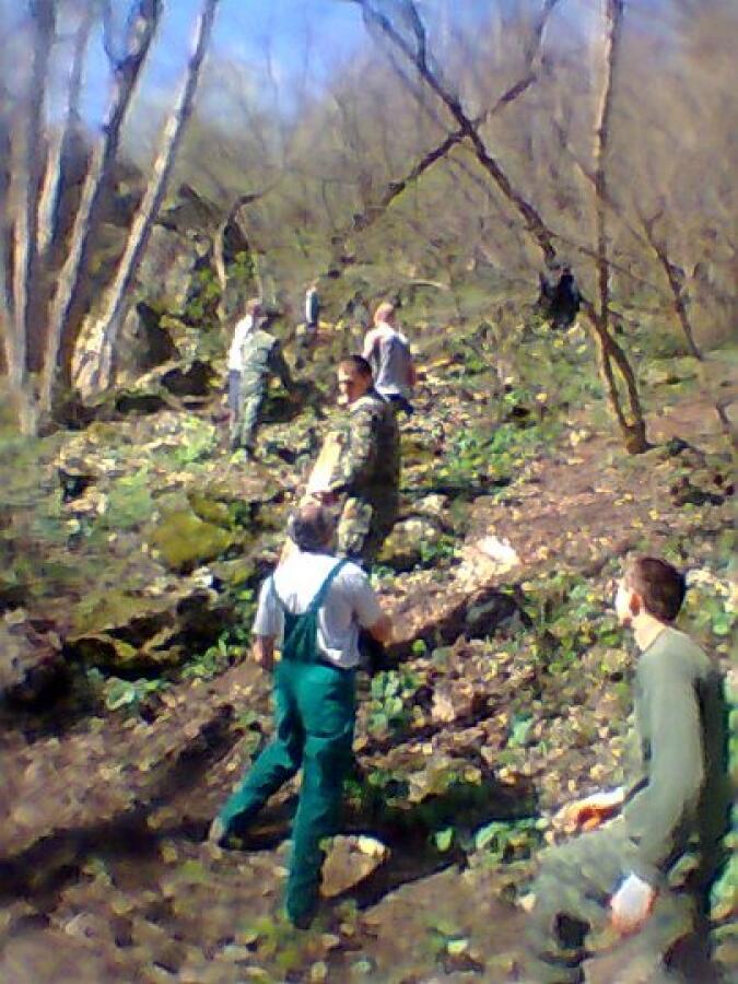 Курсанти се включиха във възстановяването на мостове по пътеката до Преображенски манастир