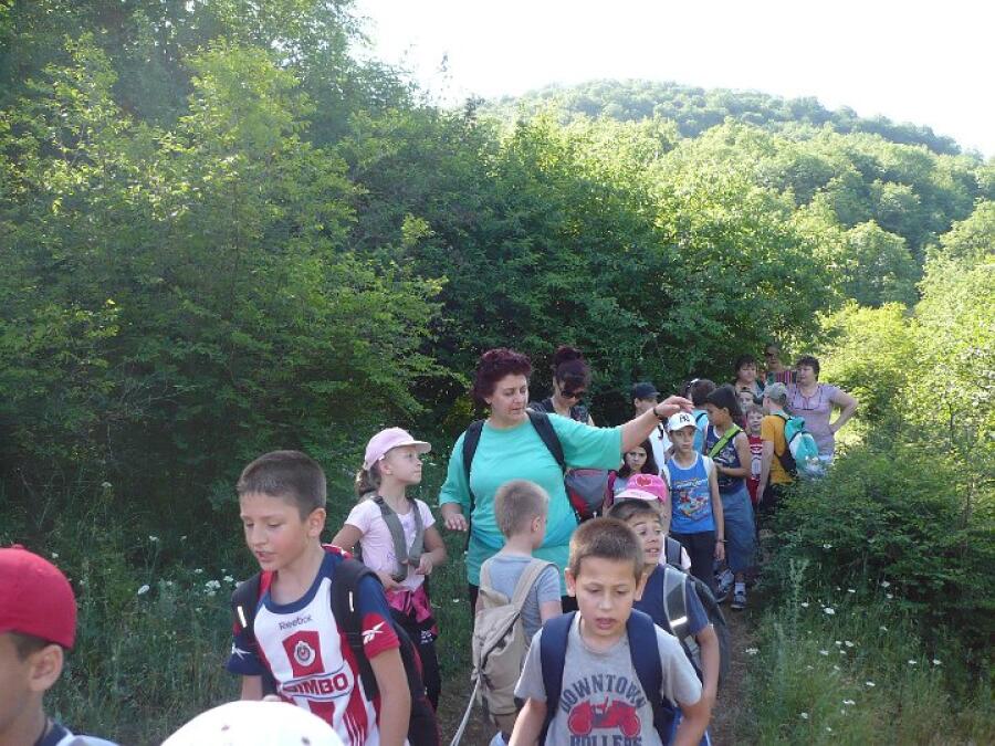 Напълно обновена е екопътеката до Преображенския манастир