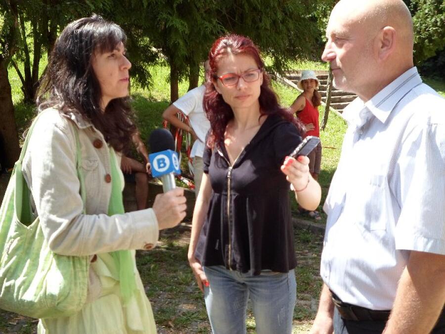 Баба Яга кани всички на нова къща в Ксилифор