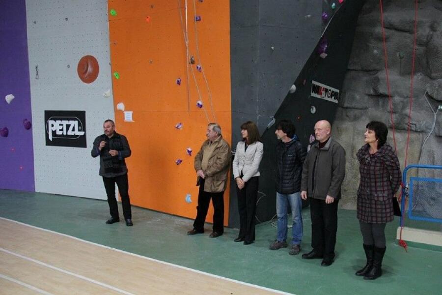 Държавното първенство по спортно катерене за деца, младежи и девойки