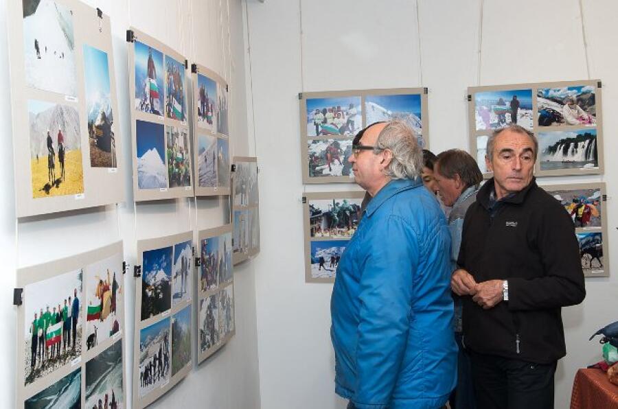 Откриване на фотоизложбата "30 години след експедицията Памир 1985"