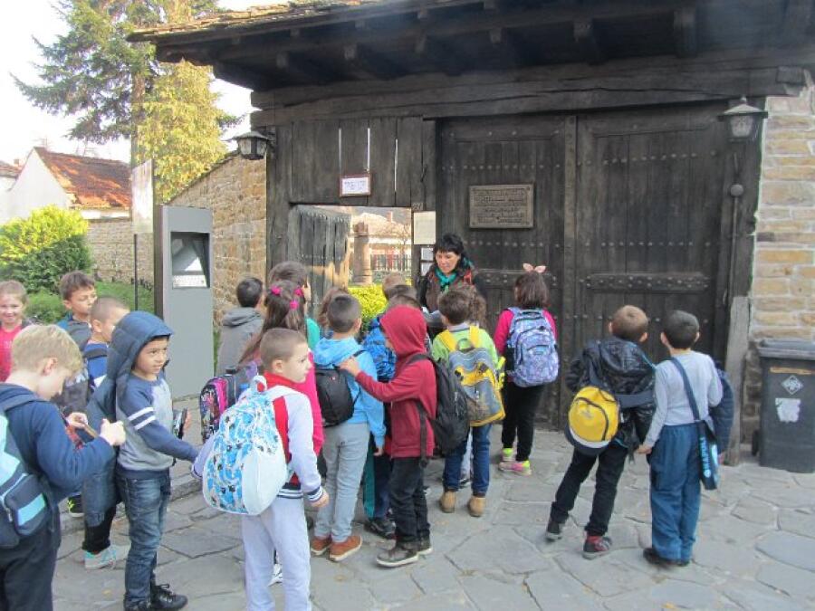 Есенно "Слънце в раницата"