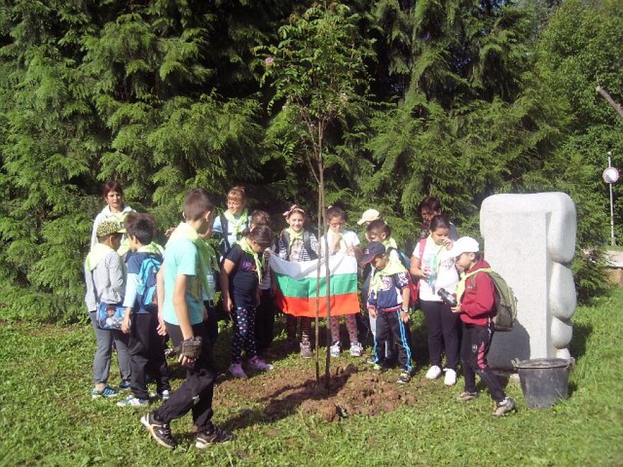 "Патиланци" с грижа към природата