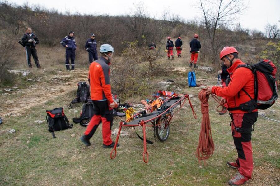 Включихме се успешно в учебна спасителна акция