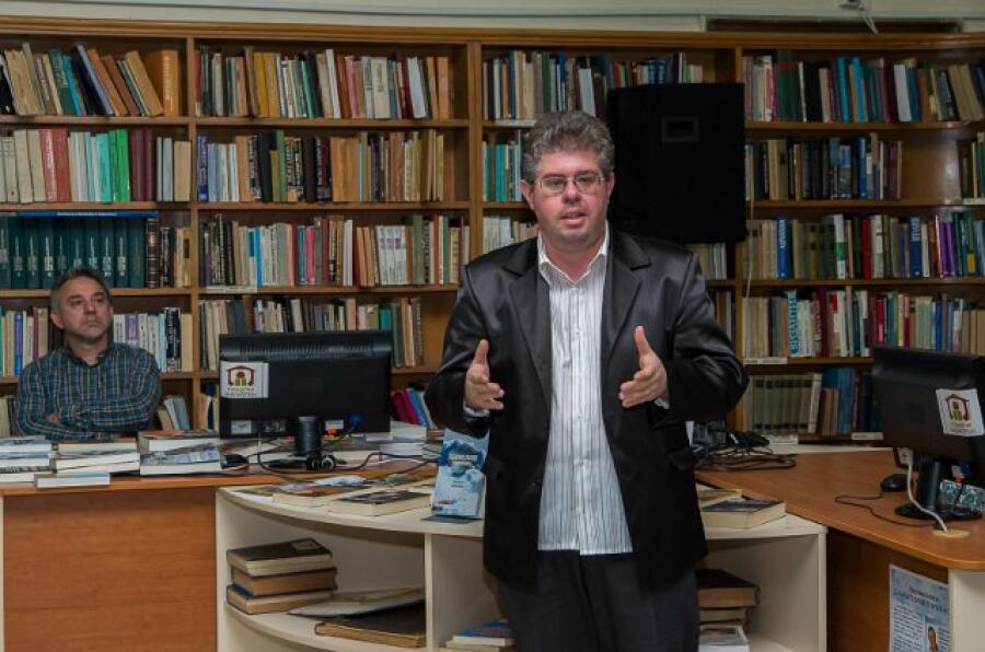 Предсавяне на книгата „Българските върхове по картата на света“