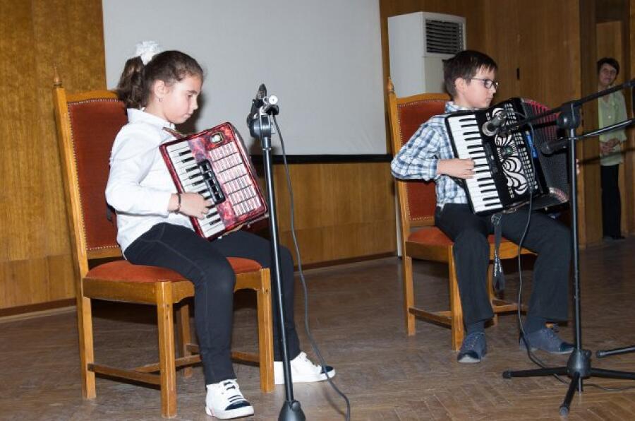 Традиционен коледен концерт