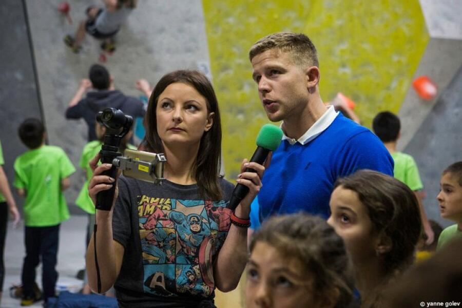 Състезанието по боулдър за деца, юноши и девойки