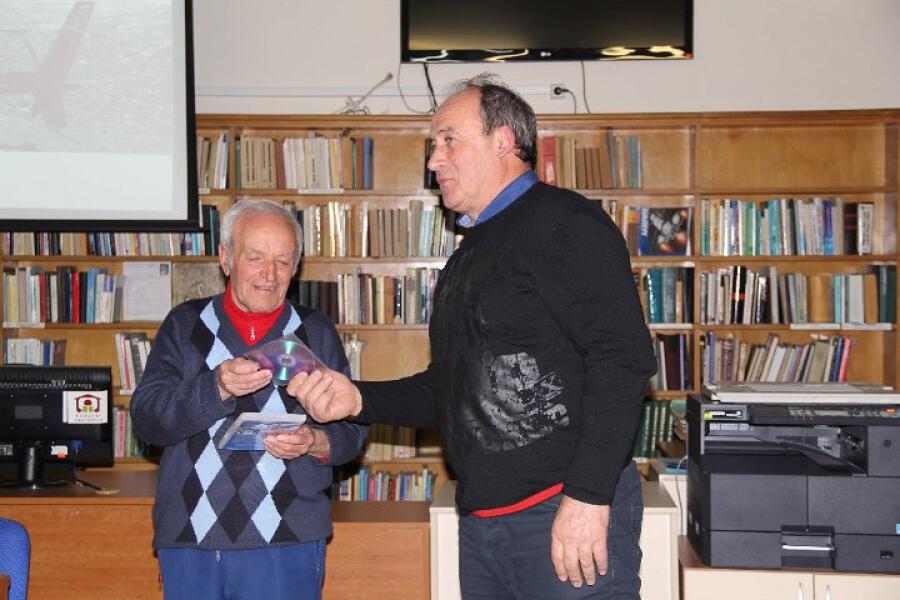 Представяне на книгата "България на крачка от хималайската корона"