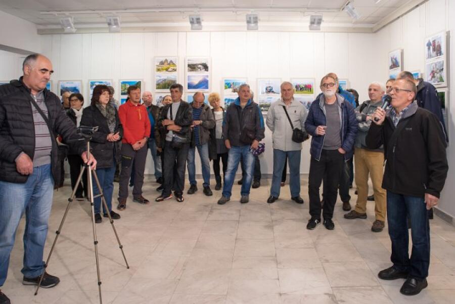 Фотоизложба 110 години клуб по пешеходен туризъм