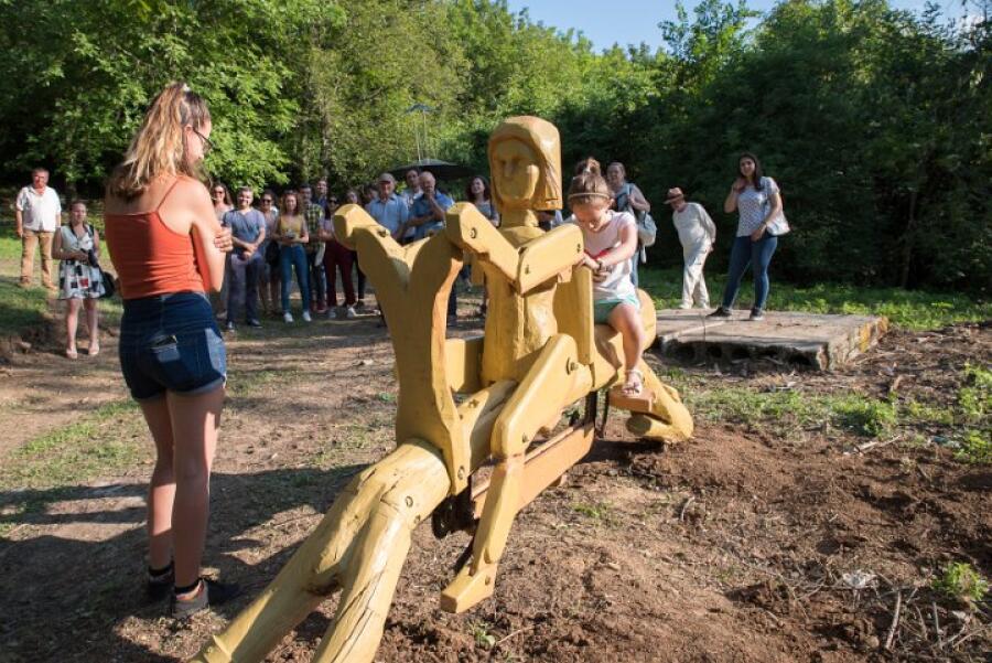 Куп нови забавления за малки и големи сътвориха студенти от ВТУ на Ксилифор