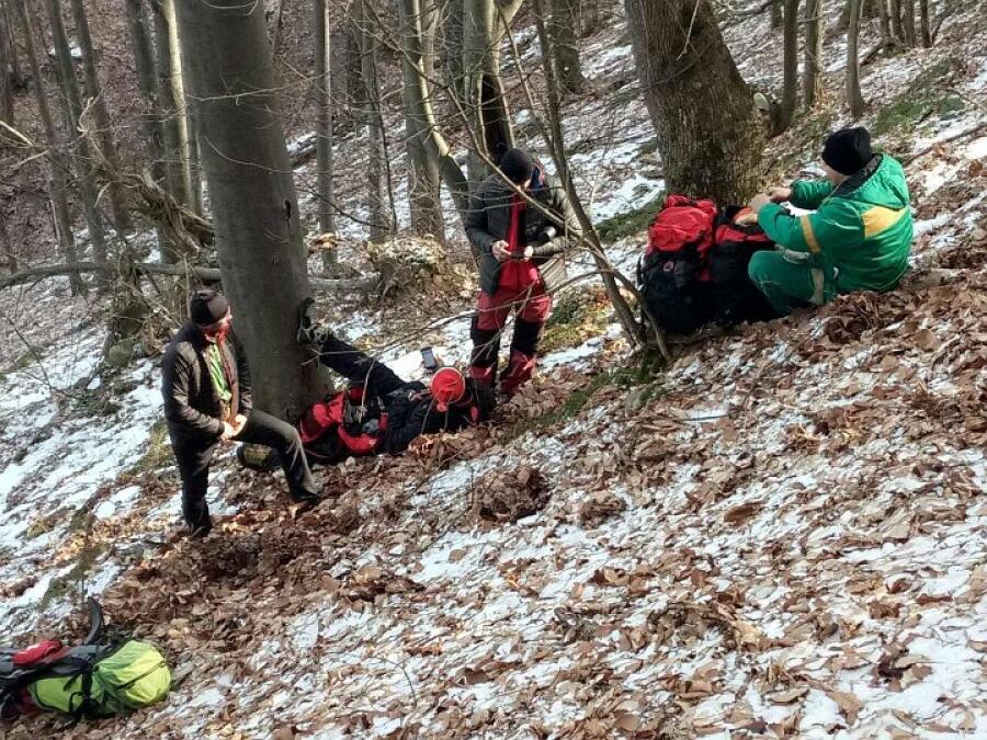 Учебна спасителна акция в Еленския балкан