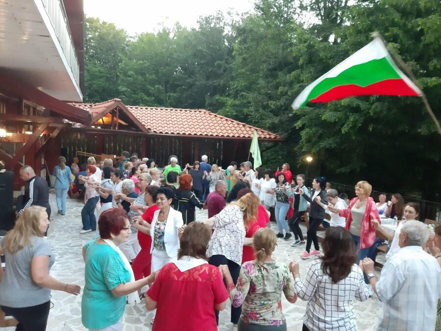 Среща на туристи от североизточна България в Разград