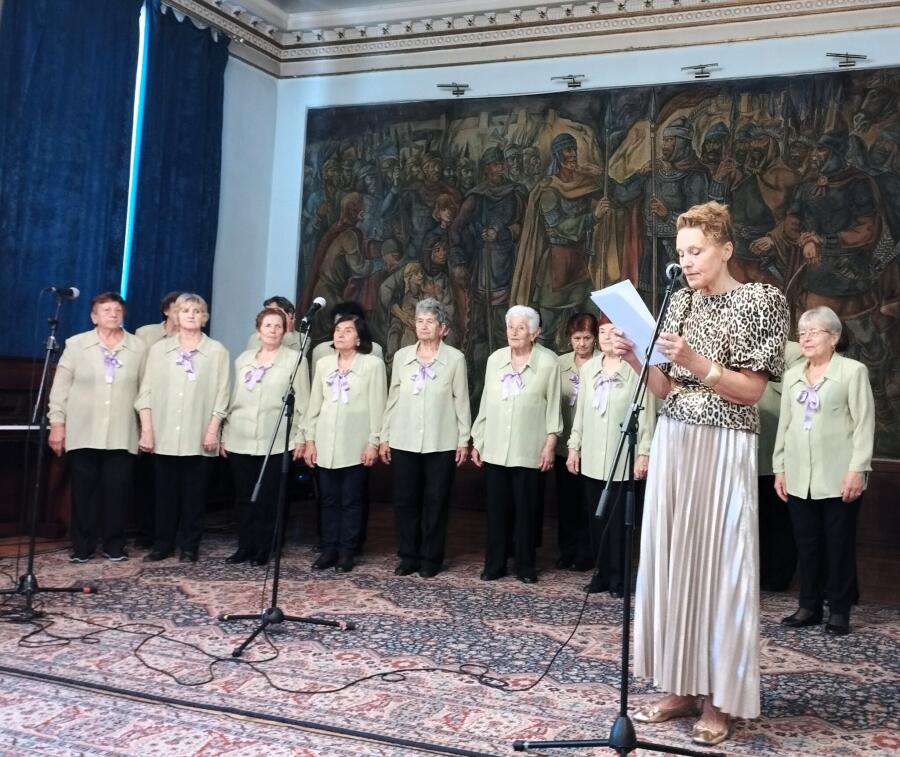 Песните на България