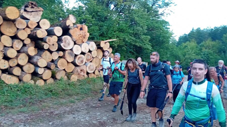 Ден петнадесети от приключението Ком - Емине