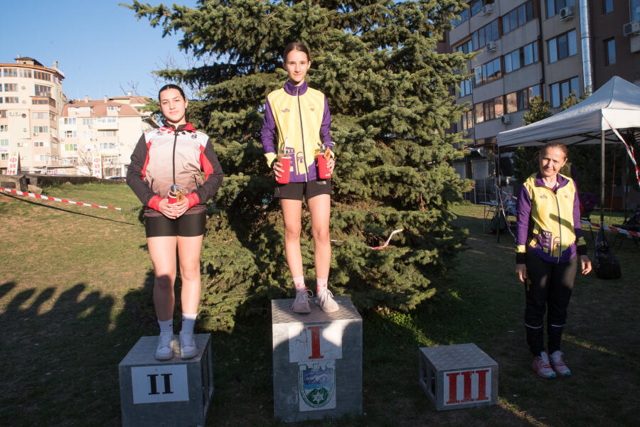 13-то издание на купа ,,Three Hills Cup 2025” и купа „С Карта Из Търновград“