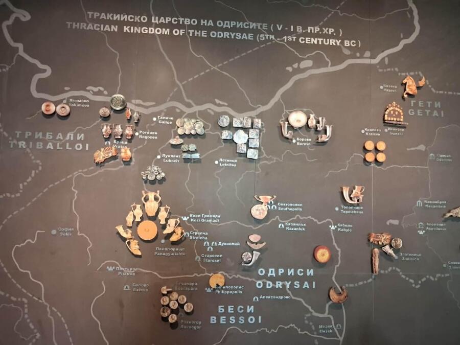 Клубът на туристите ветерани при ТД „Трапезица-1902“ – „Търновски хоризонти“ почете героите от Априлската епопея 1876 