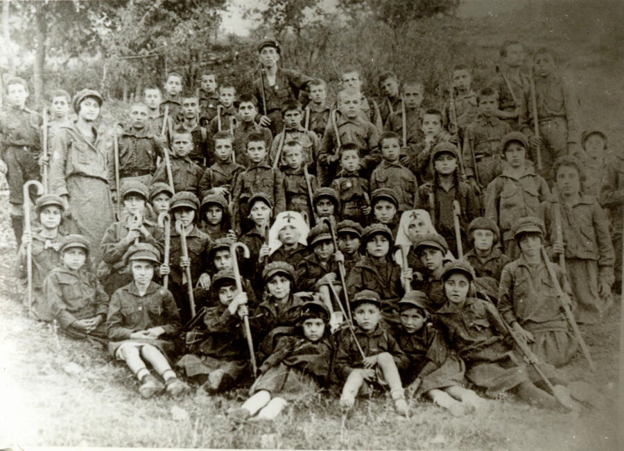 Членовете на ЮТС на лагер във Вонеща вода, 1930 г.